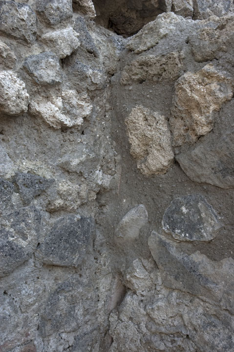 Sw corner, detail plaster